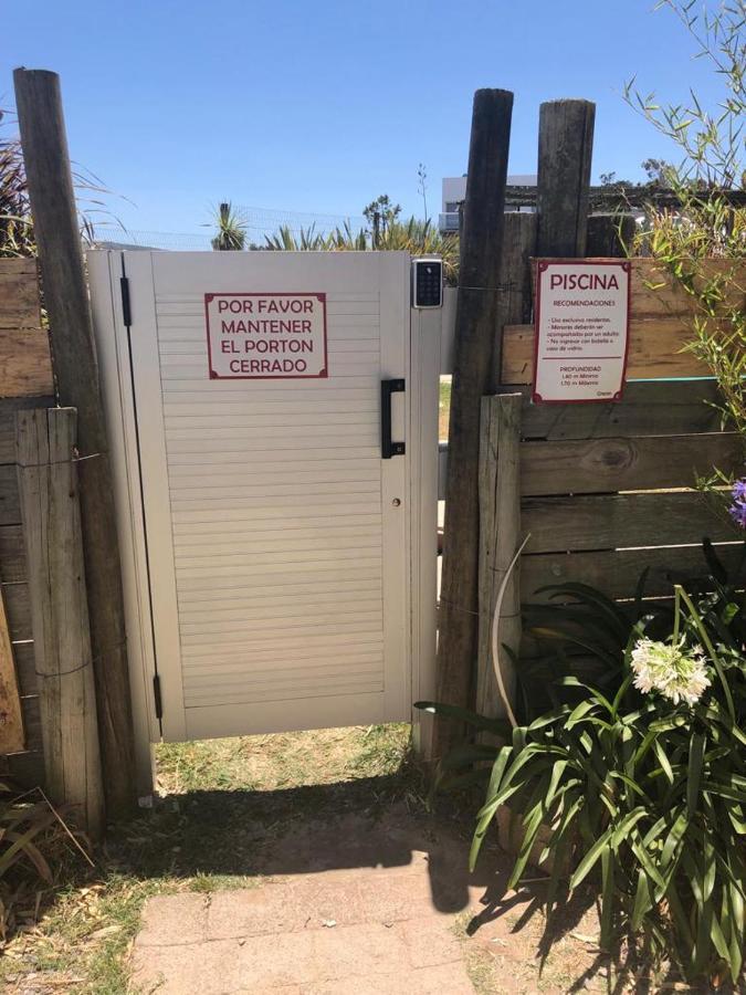 Apartamentos La Playa Piriápolis Eksteriør billede