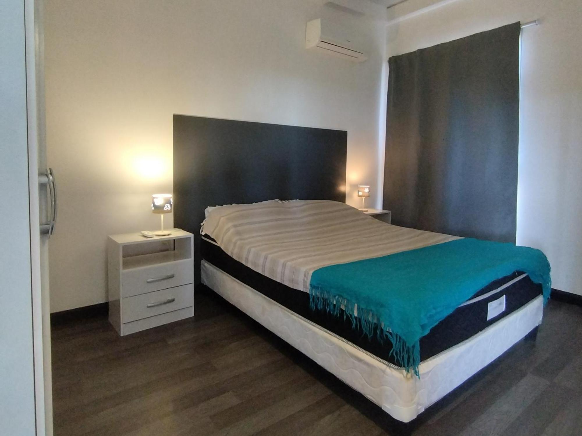 Apartamentos La Playa Piriápolis Eksteriør billede