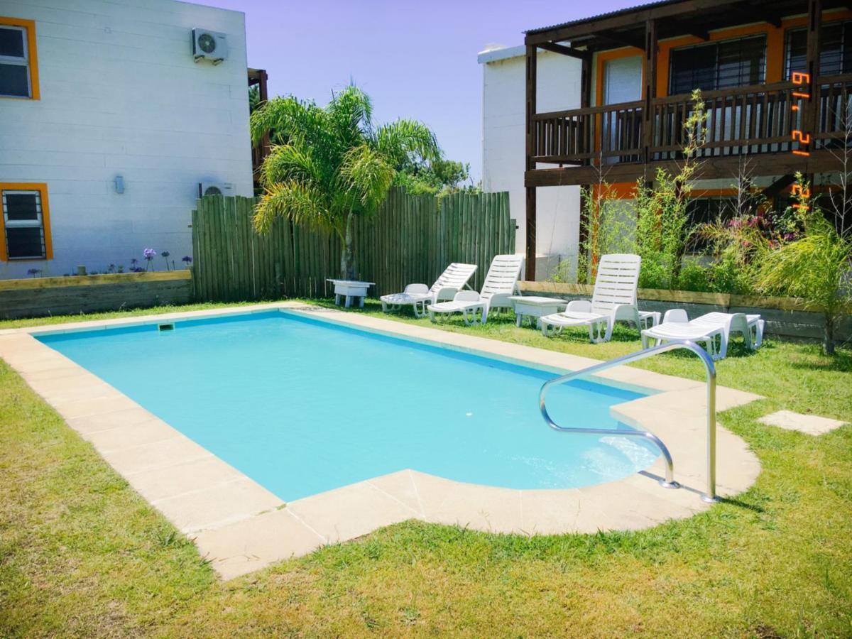 Apartamentos La Playa Piriápolis Eksteriør billede